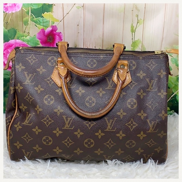 Authentic Louis Vuitton Monogram Speedy 30 - Picture 2 of 8